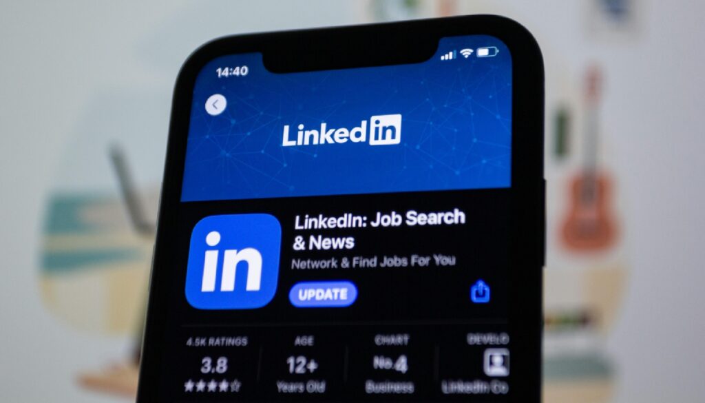 Utilizing LinkedIn for Job Seeking